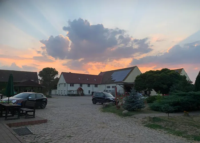 Ruhiges Wohlfuehlzimmer Auf Dem Pferdehof Gut Greppin - Mit Kochnische, Wlan & Kostenlosem Parken